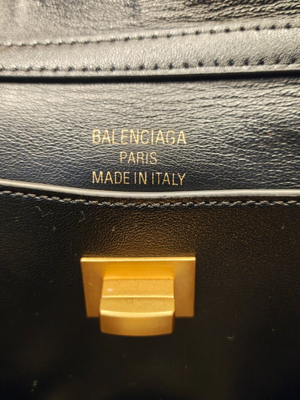 Balenciaga Women's Rodeo HandBag in Black,Smooth Calfskin Aged-Gold Hardware - Picture 5 of 16